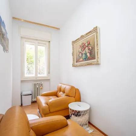 Orlando ゲストハウス トリエステ